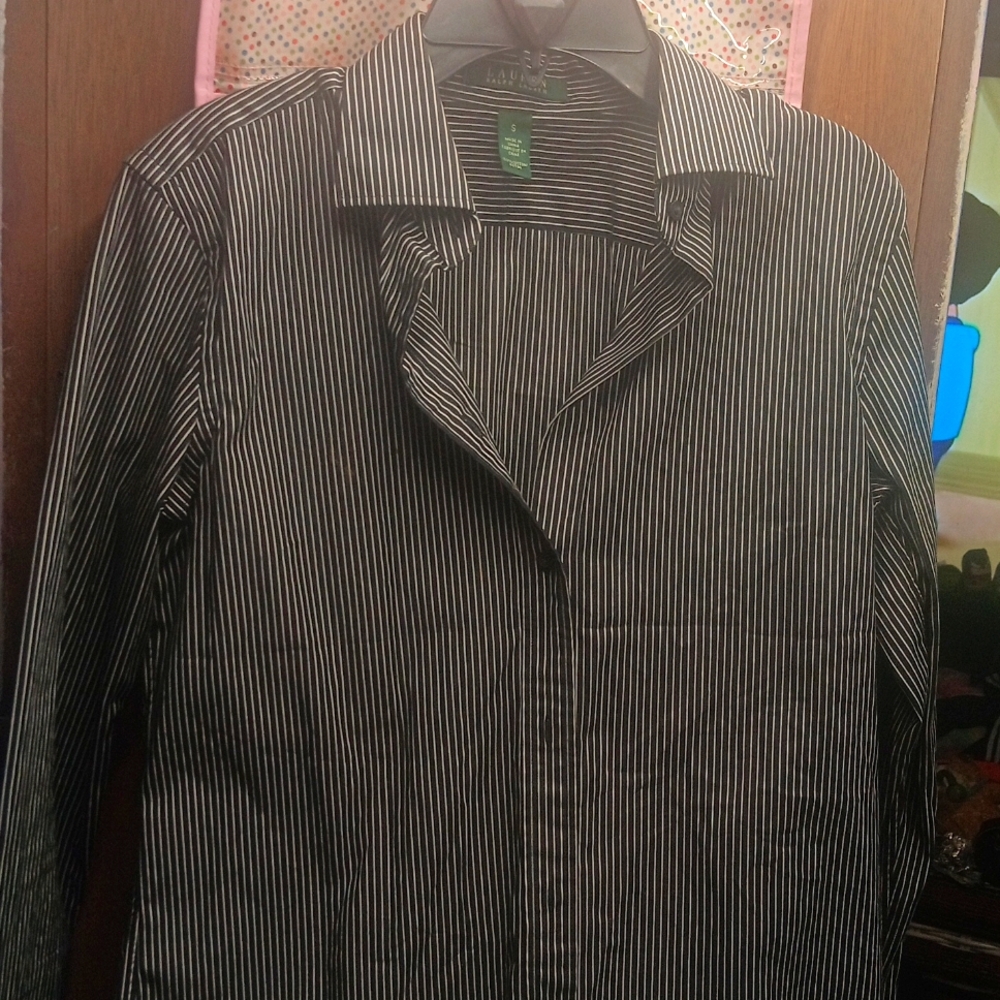 Ralph Lauren long sleeve collared dressing shirt